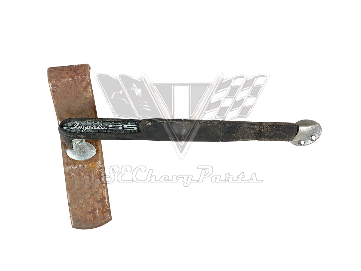 1962 Chevy Impala Super Sport SS Grab Bar w/Bracket USED